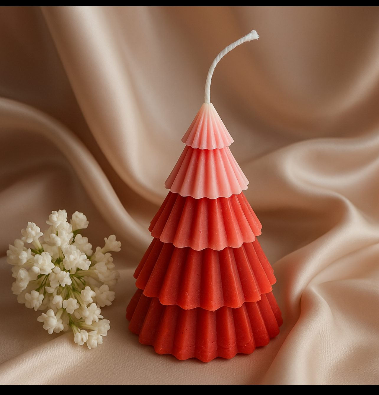 🎄Christmas Tree Candle-Handcrafted Holiday Delight